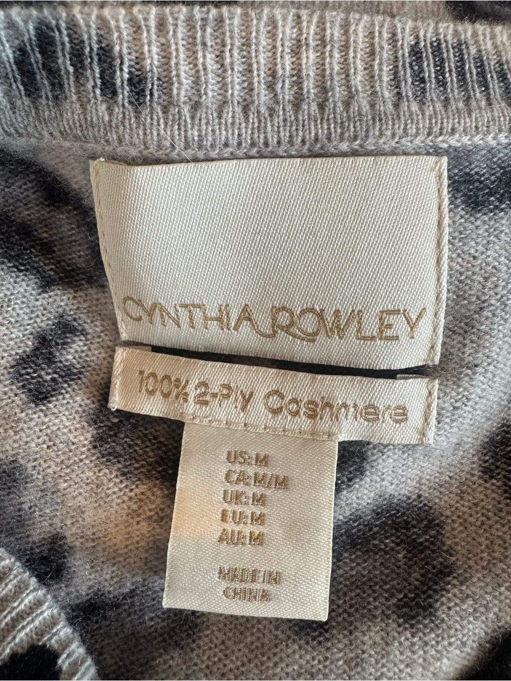 Cynthia Rowley Leopard Print Cashmere Pullover - Gray & Black - Picture 3 of 3